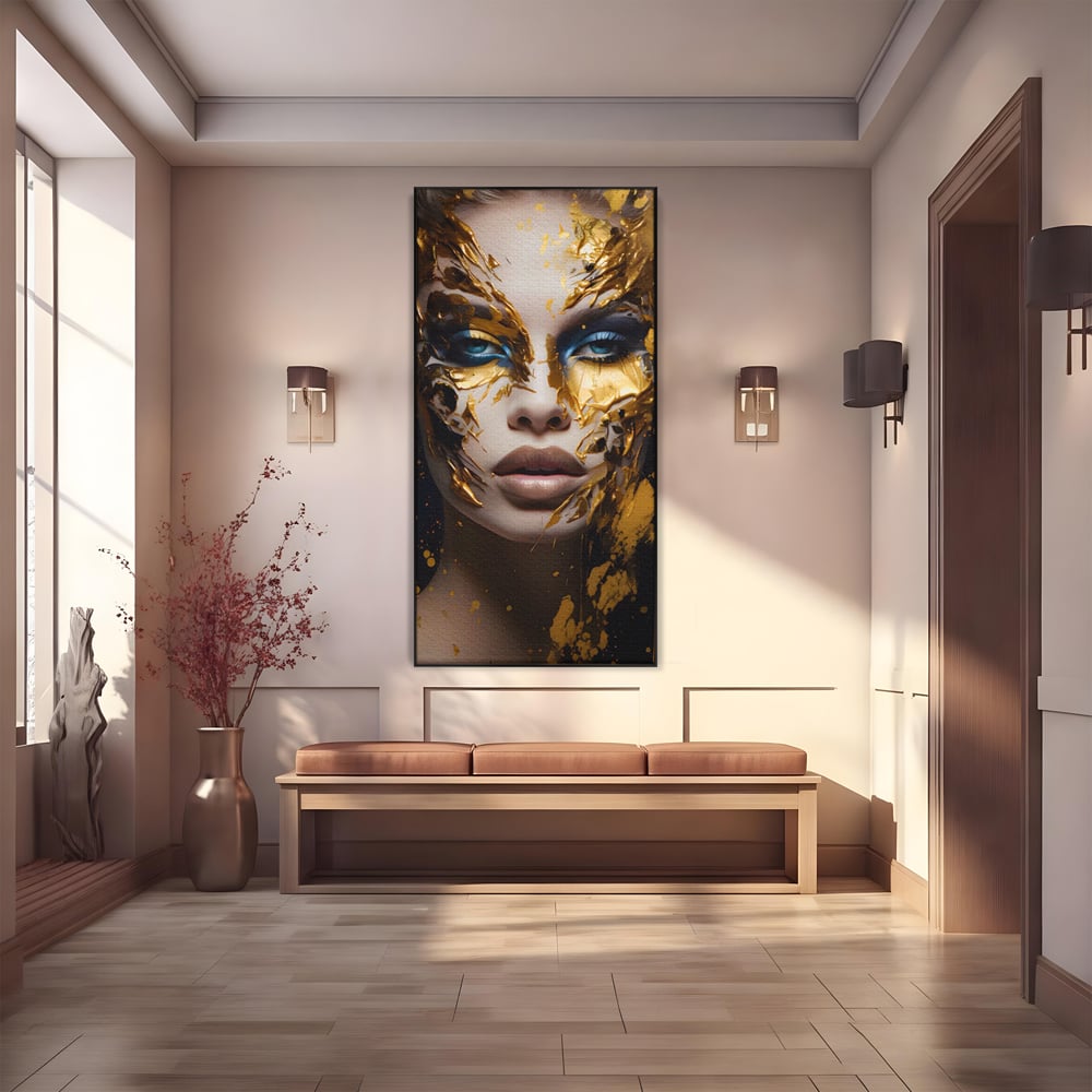 Tablou canvas cu tablou canvas cu portret de femeie si foita de aur, in rama de aluminiu negru